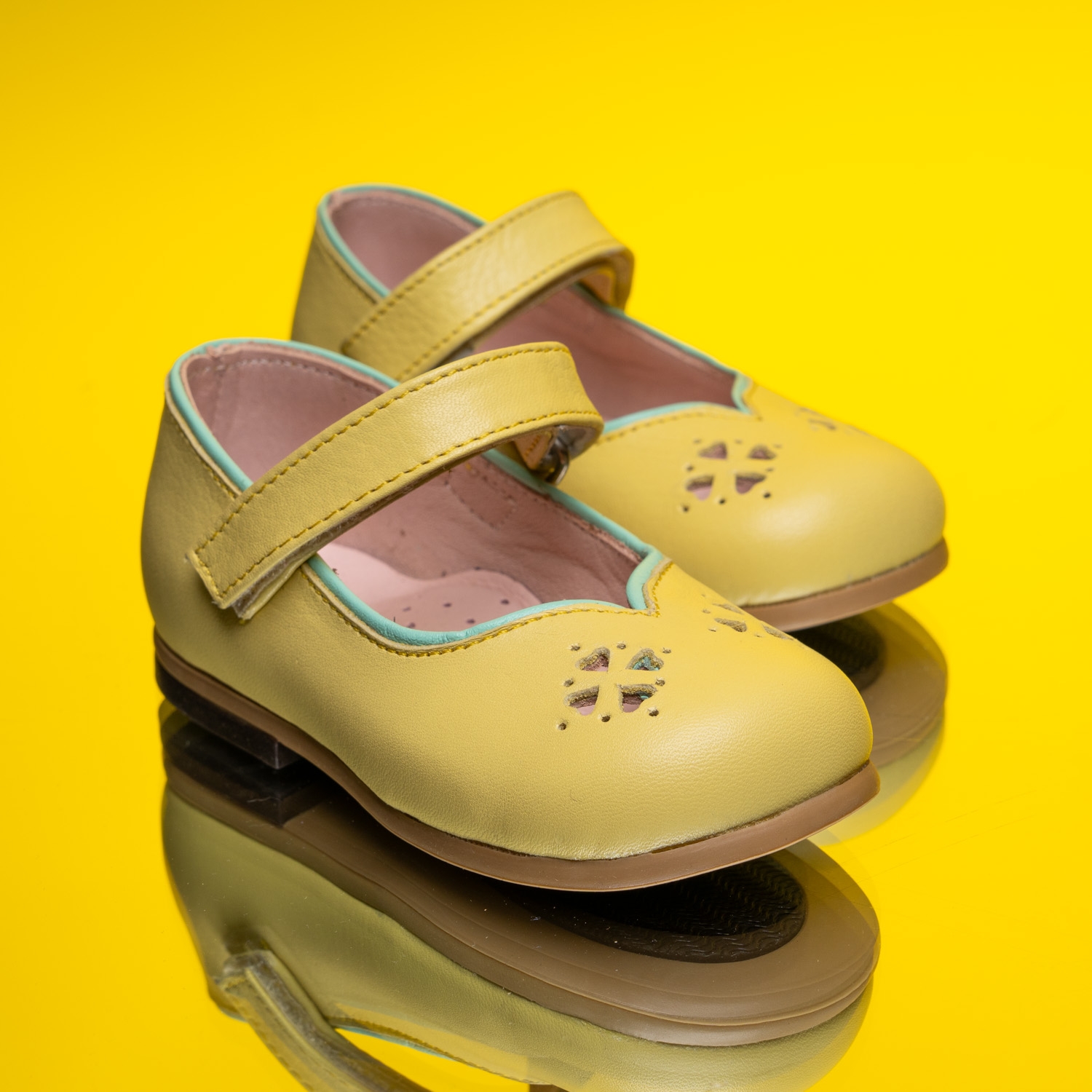 Бебешки балеринки Bebbini Flower Yellow №19-25