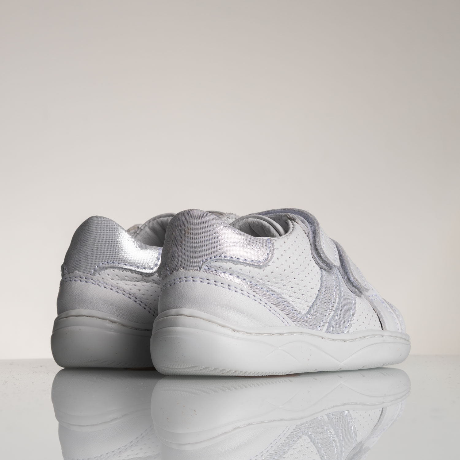 Бебешки боси обувки PONKI Barefoot Lignes Silver №19-21