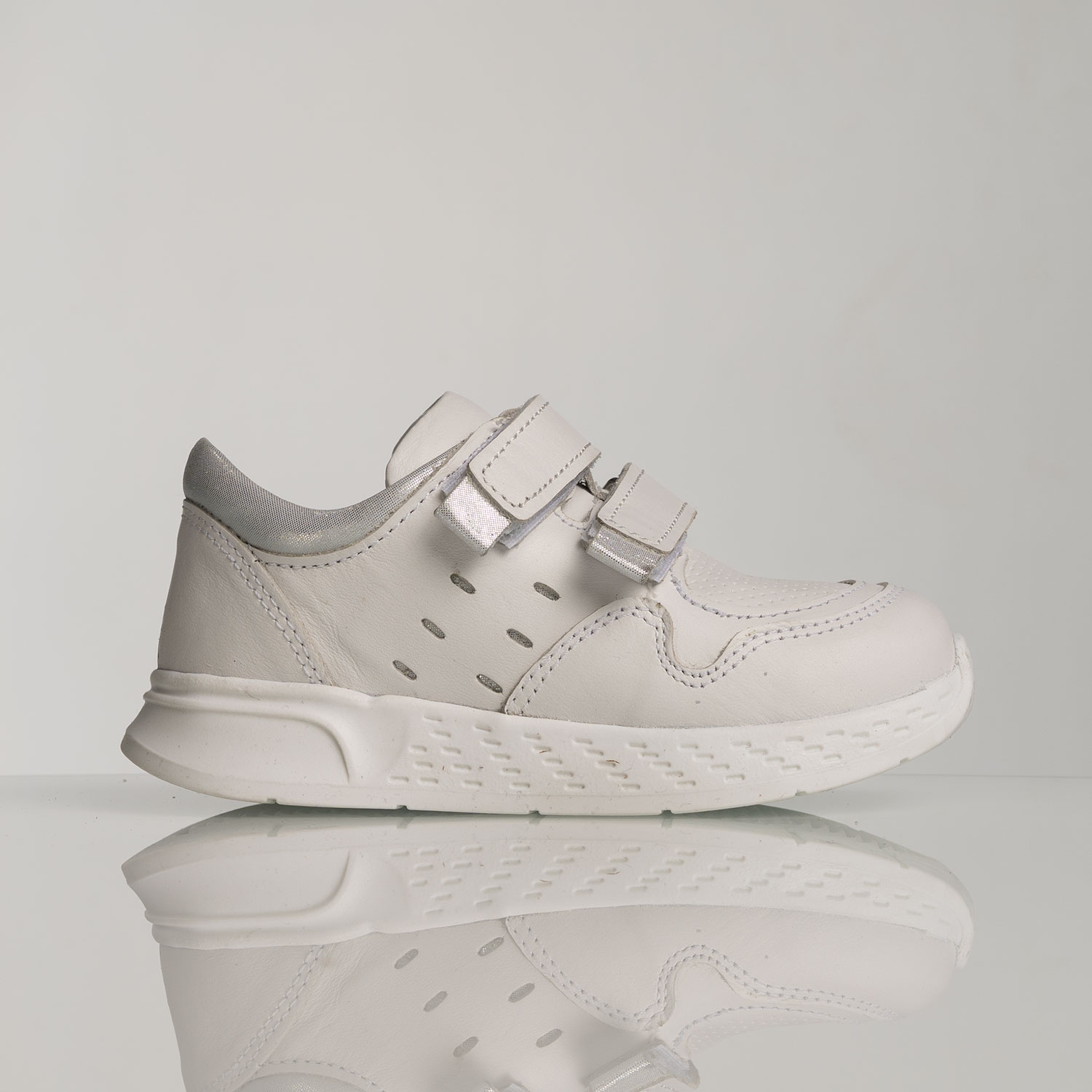 Бебешки обувки PONKI Boldy  White №21-25