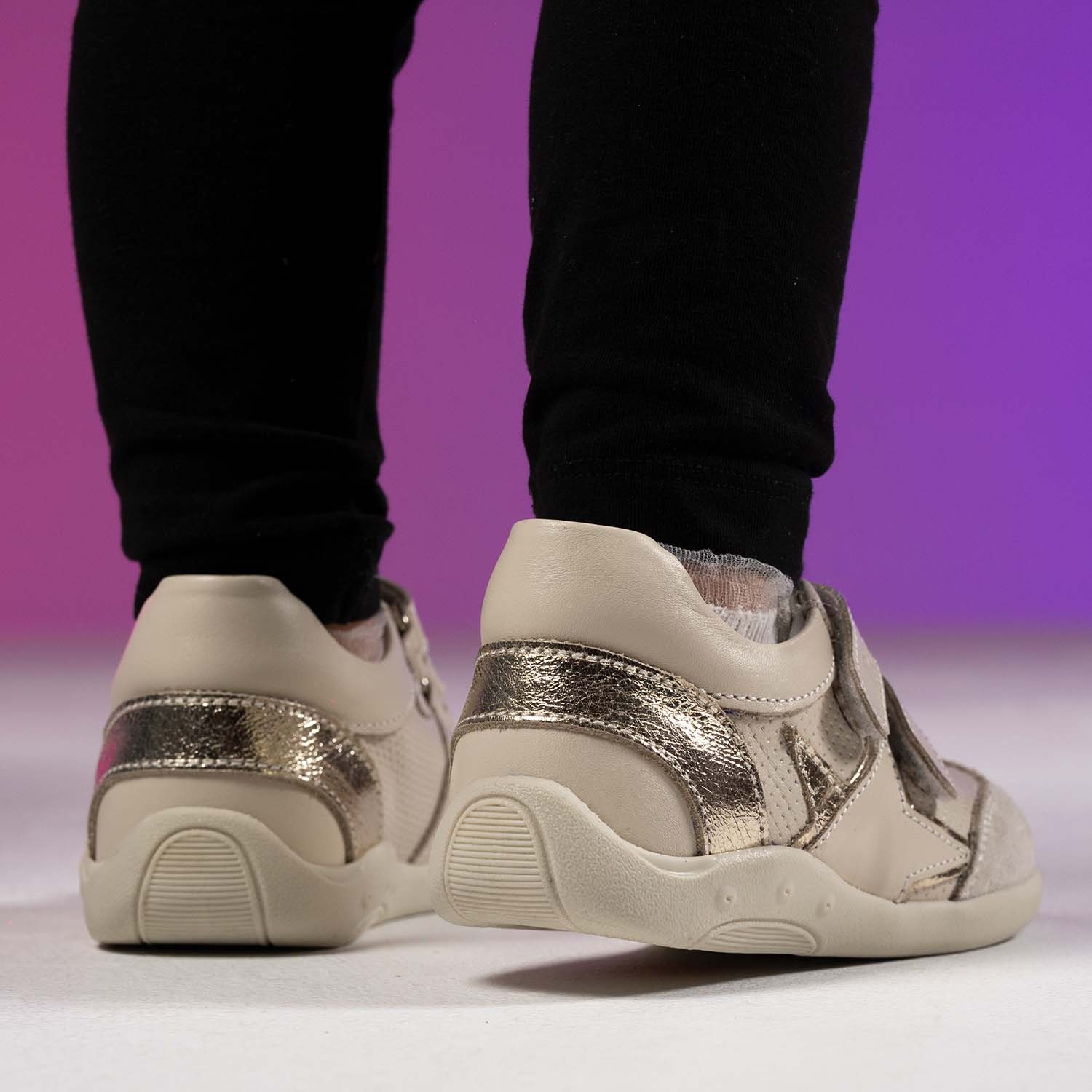 Бебешки обувки PONKI Starish Beige №20-25