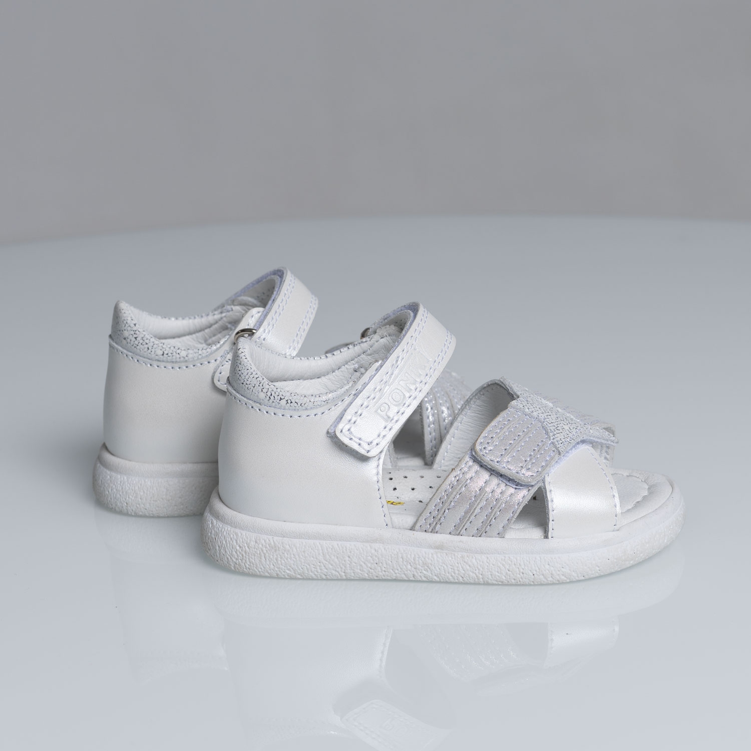 Бебешки сандали PONKI Estrella White №21-25