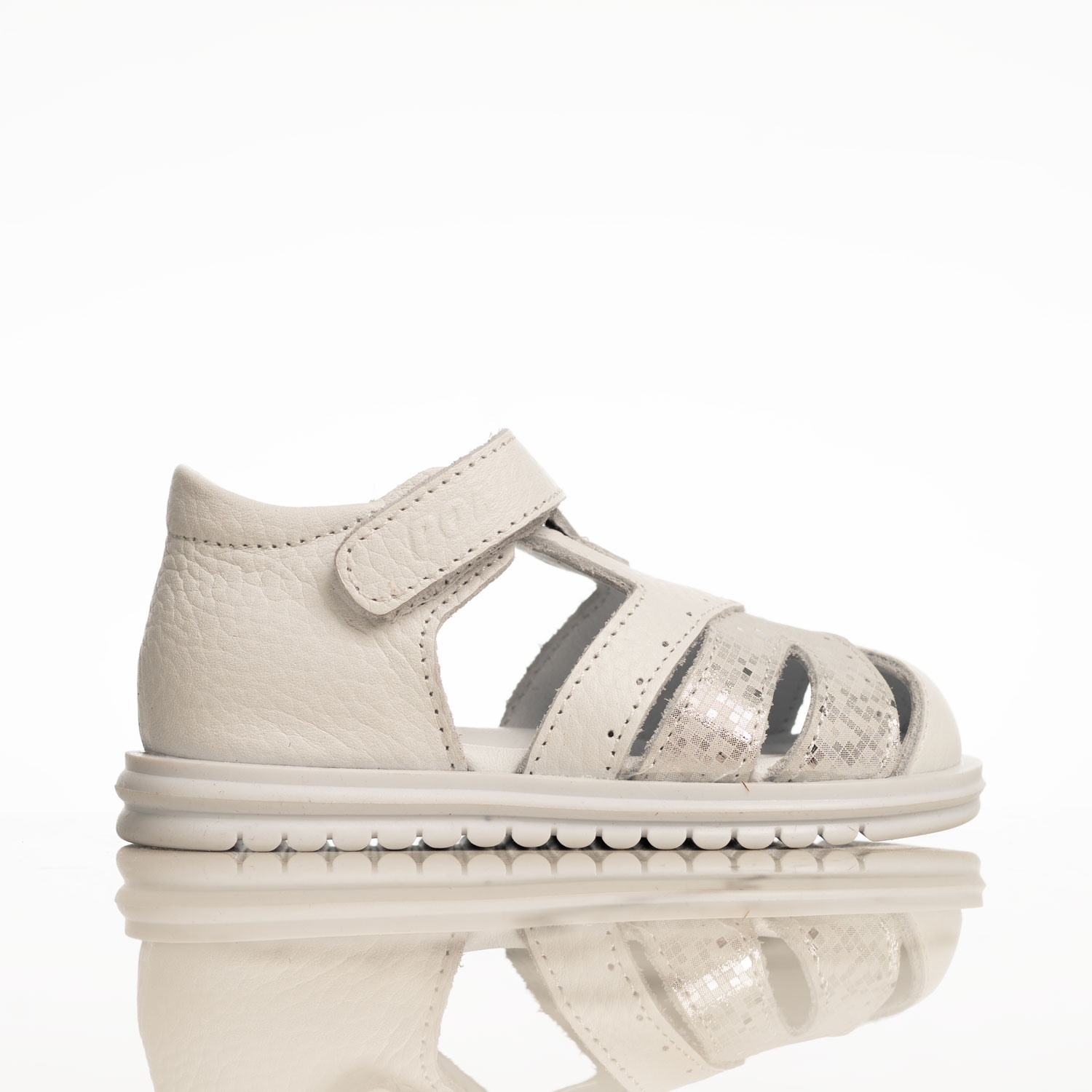 Бебешки сандали PONKI Fallow White №19-21