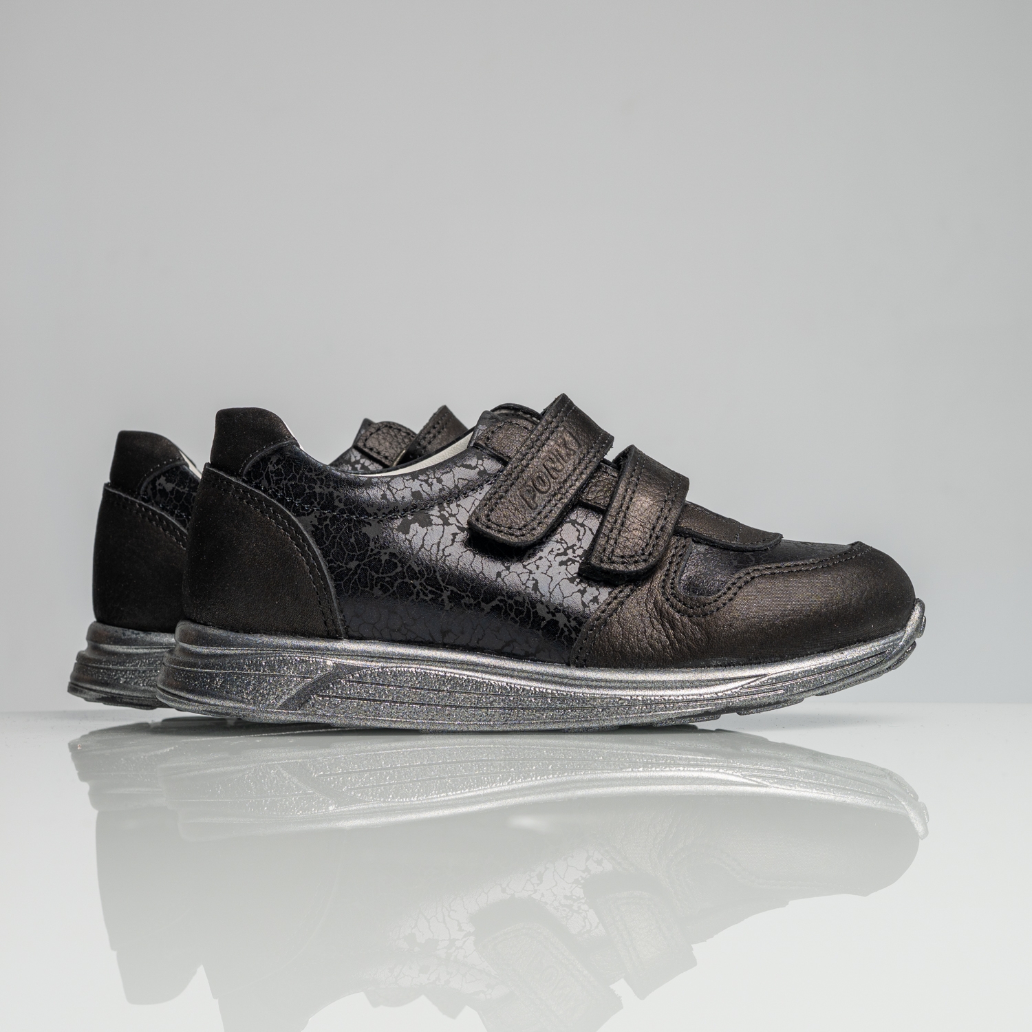 Детски обувки PONKI Split Black №31-36